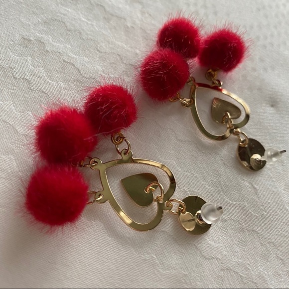 Heart Puff Earrings - Picture 2 of 7